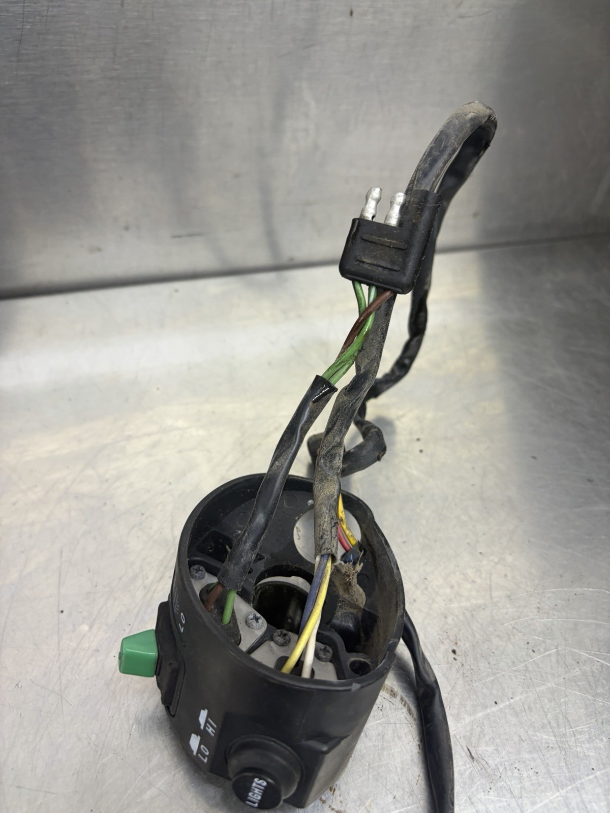 98 99 00 Arctic Cat Z ZR ZL Mountain 500 440 600 700 Switch Brake Block 0609–348