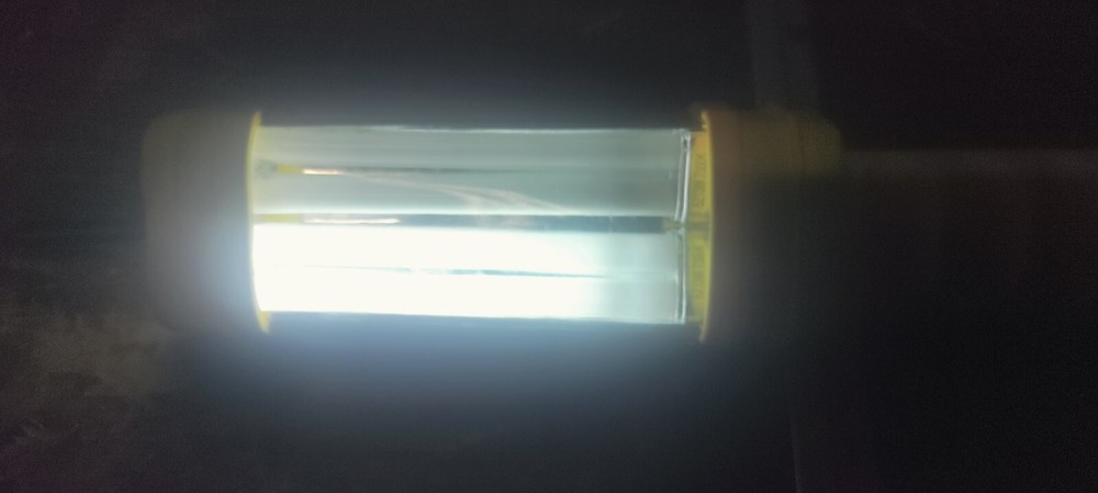 13-watt Fluorescent Work Light with Single Outlet Double Hook