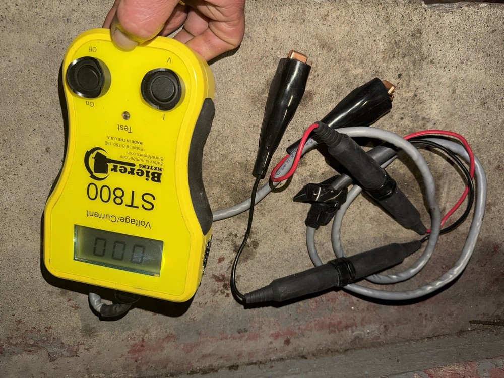 Bierer ST800 Voltage Current 800 amp Service Conductor Transformer Tester