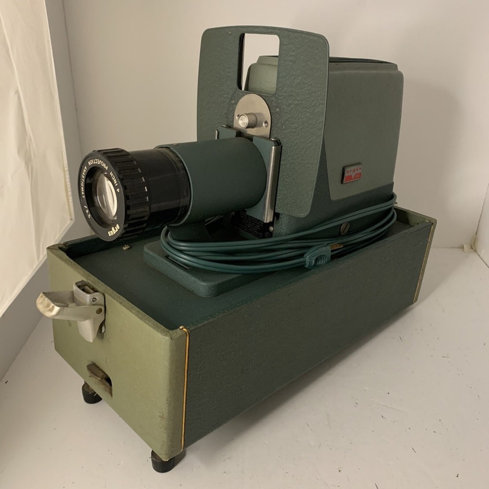Vintage - Argus 300 Projector w/ Carrying Case