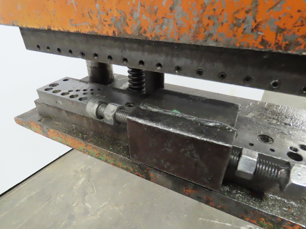 4 Post Punch Press Die Set/Shoe Rectangular 7-1/2"FB 102"W 4-3/4" Throat 5" Open