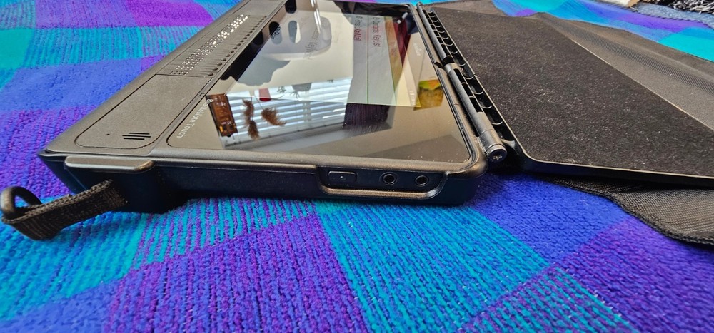 Braillenote Touch Plus + 18 Notetaker Practically New in Humanware Box Tested!