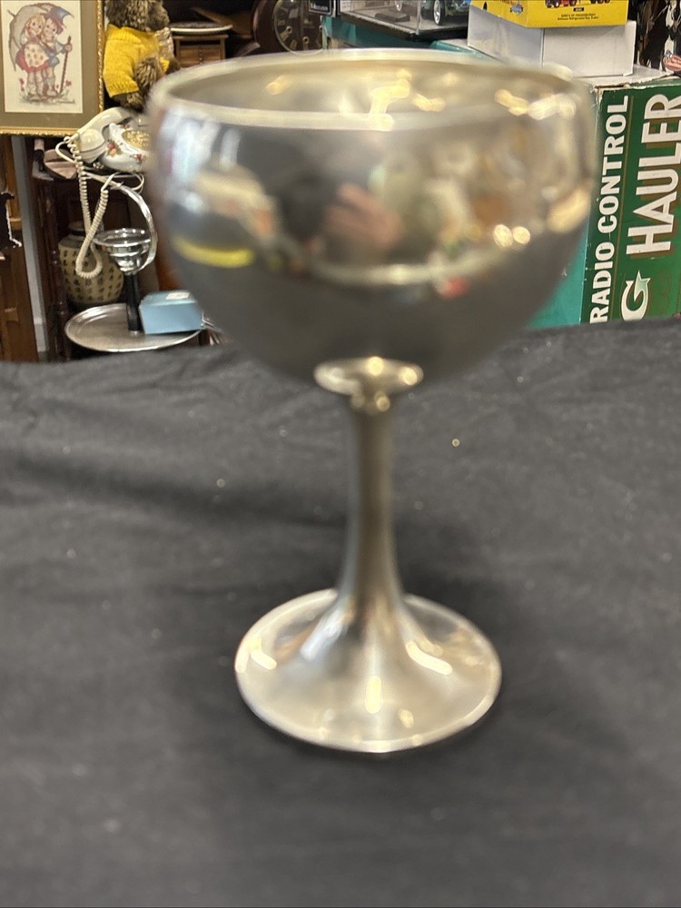 Antique Solid Silver  Goblet Sheffield  1926 JDWD  76g 13cm Hight