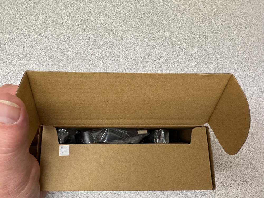 Polycom Eagle Eye Mini USB Camera with Mount Kit 7200-49734-001 New Original Box