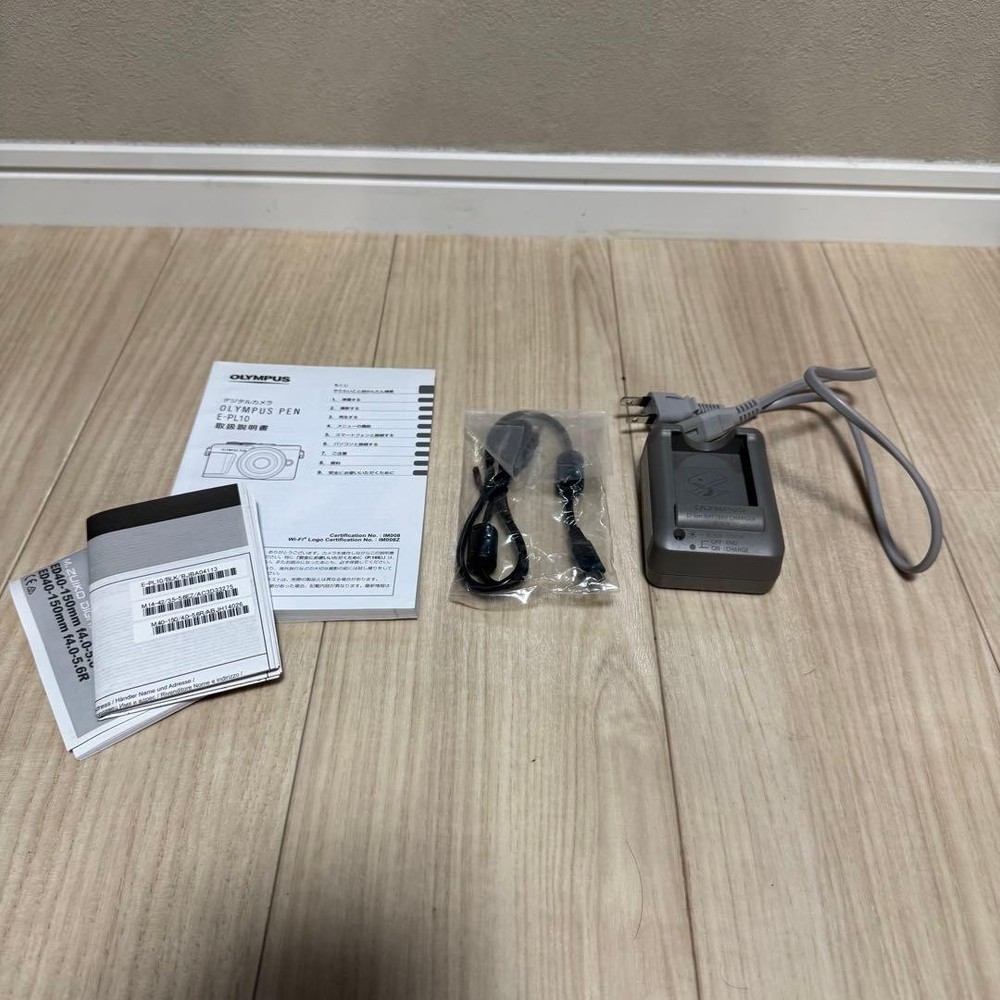 OLYMPUS PEN E-PL10 Mirrorless Camera Black Tested Used