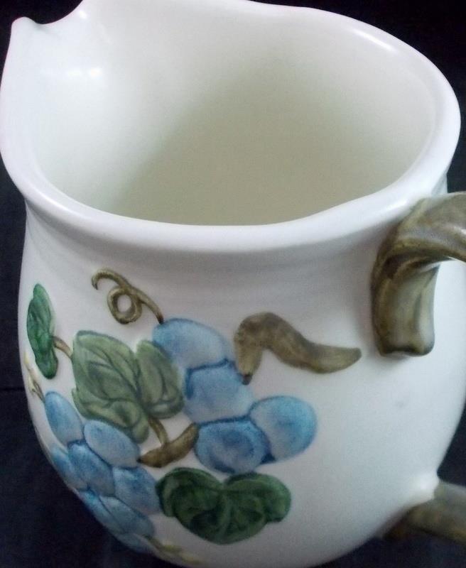 Metlox Sculptured Grape 32 Ounce Pitcher