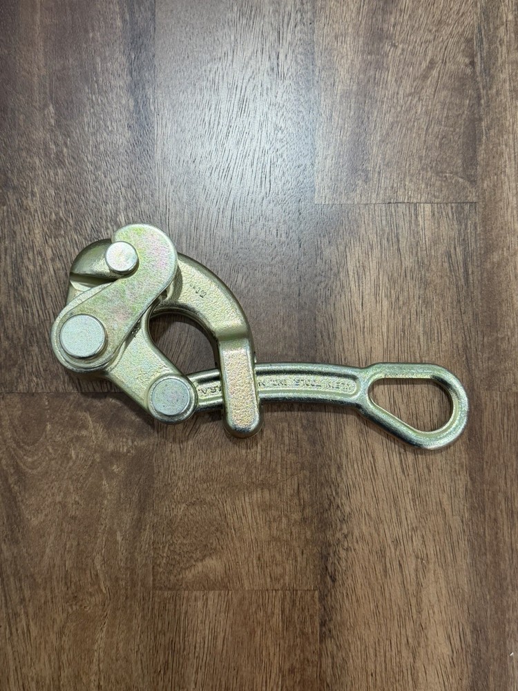 Klein Tools Haven's Grip with Swing Latch - Gold (1604-20L)