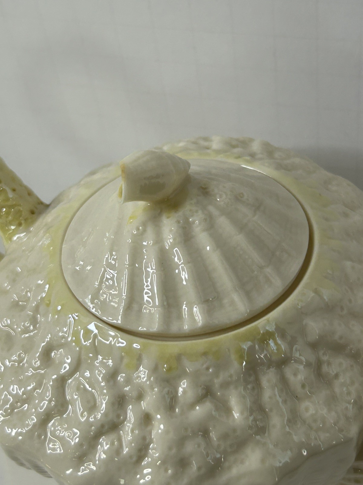 Antique Vintage Belleek Ireland Neptune Yellow Limpet Seashell Teapot w/ Lid
