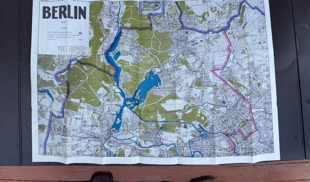 Original 1944 Post WWII Berlin Map large wall map administrative divisions
