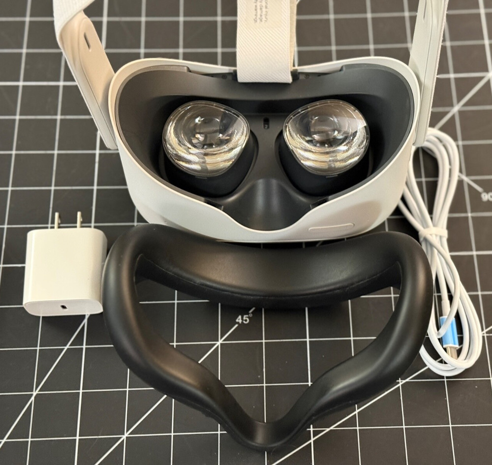 Clean Working 128GB Meta Oculus Quest 2 Headset Only. Plug and Play replacement.