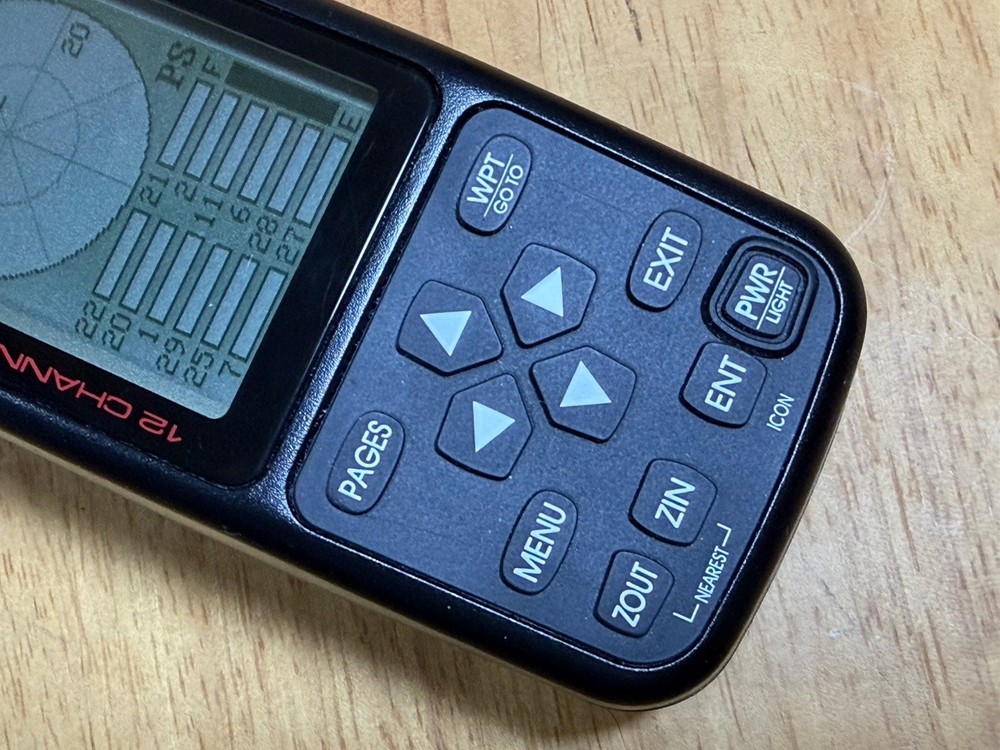 Lowrance Globalmap 100 Portable Handheld GPS Receiver - Tested