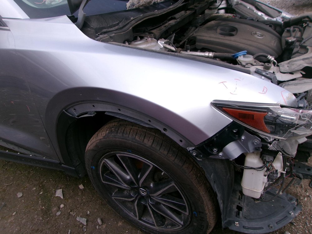 Used A/C Selector Switch fits: 2018 Mazda CX-5 dual zone automatic temperature c