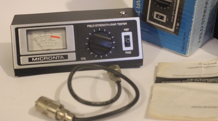 RadioShack Micronta Model 21-525B Field Strength Tester w/ Original Box