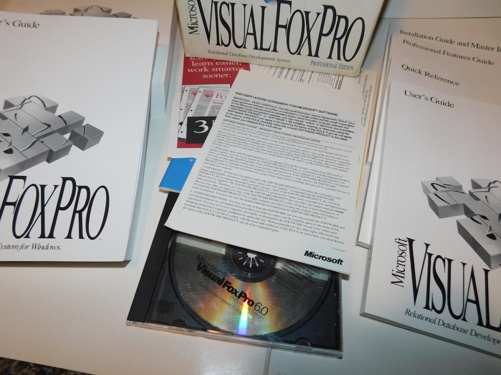 Microsoft Visual Fox Pro Professional Edition 6.0 CD Book Set