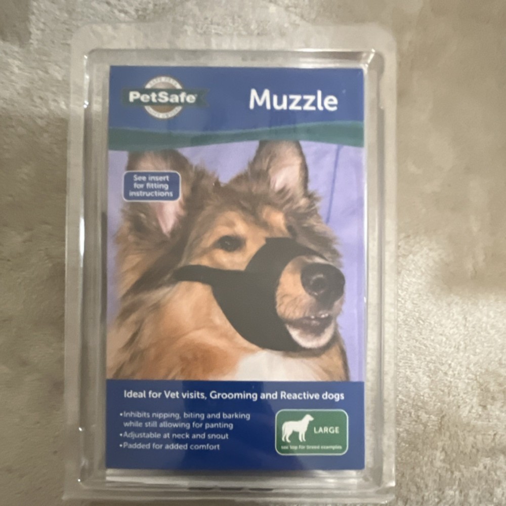 PetSafe Muzzle Large Nylon MUZ-L-BLK for Collies, Pointers, Retrievers