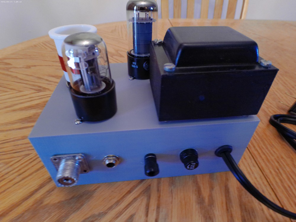 630/160/80 and 40 Meter 6V6 CW Transmitter