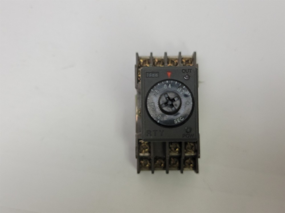 Idec RTY-D40 Timer Relay , 100/120VAC Coil, 3 Amp, w/ Socket Base