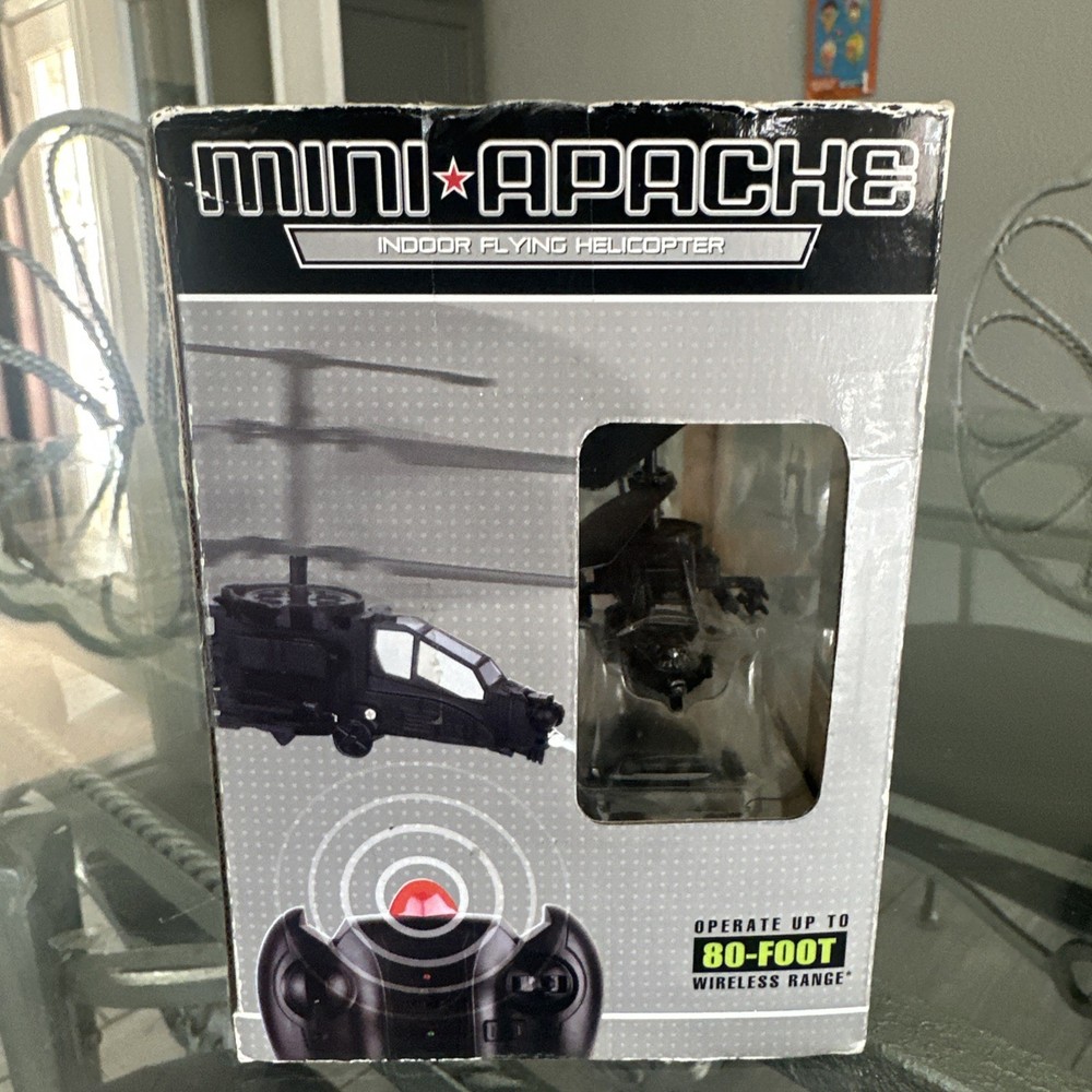 Mini Apache - Wireless RC - Indoor Flying Helicopter