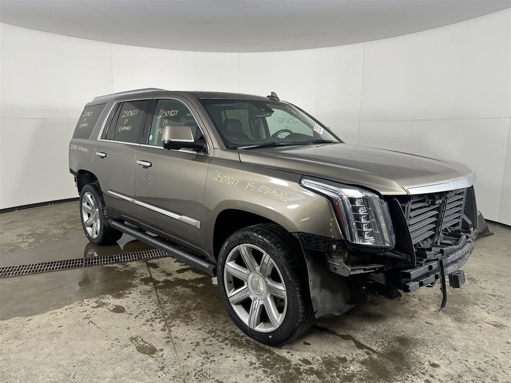 Camera/Projector Front View Camera Windshield Fits 15-16 SRX 2811734