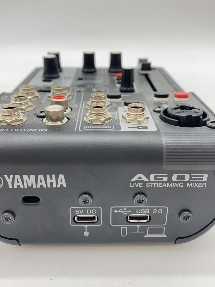 YAMAHA AG03MK2 MIXER Used