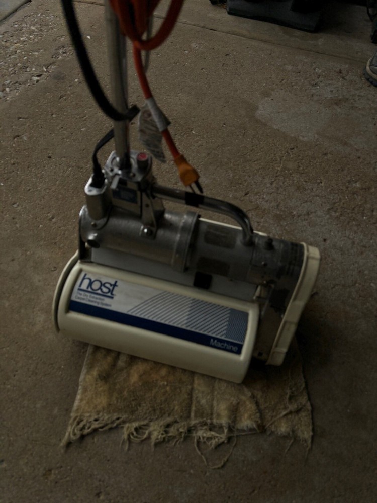 HOST DRY CARPET CLEANING CRB MACHINE
