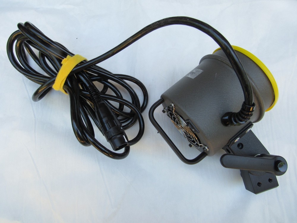 Dynalite MH2015 Road Flash Head