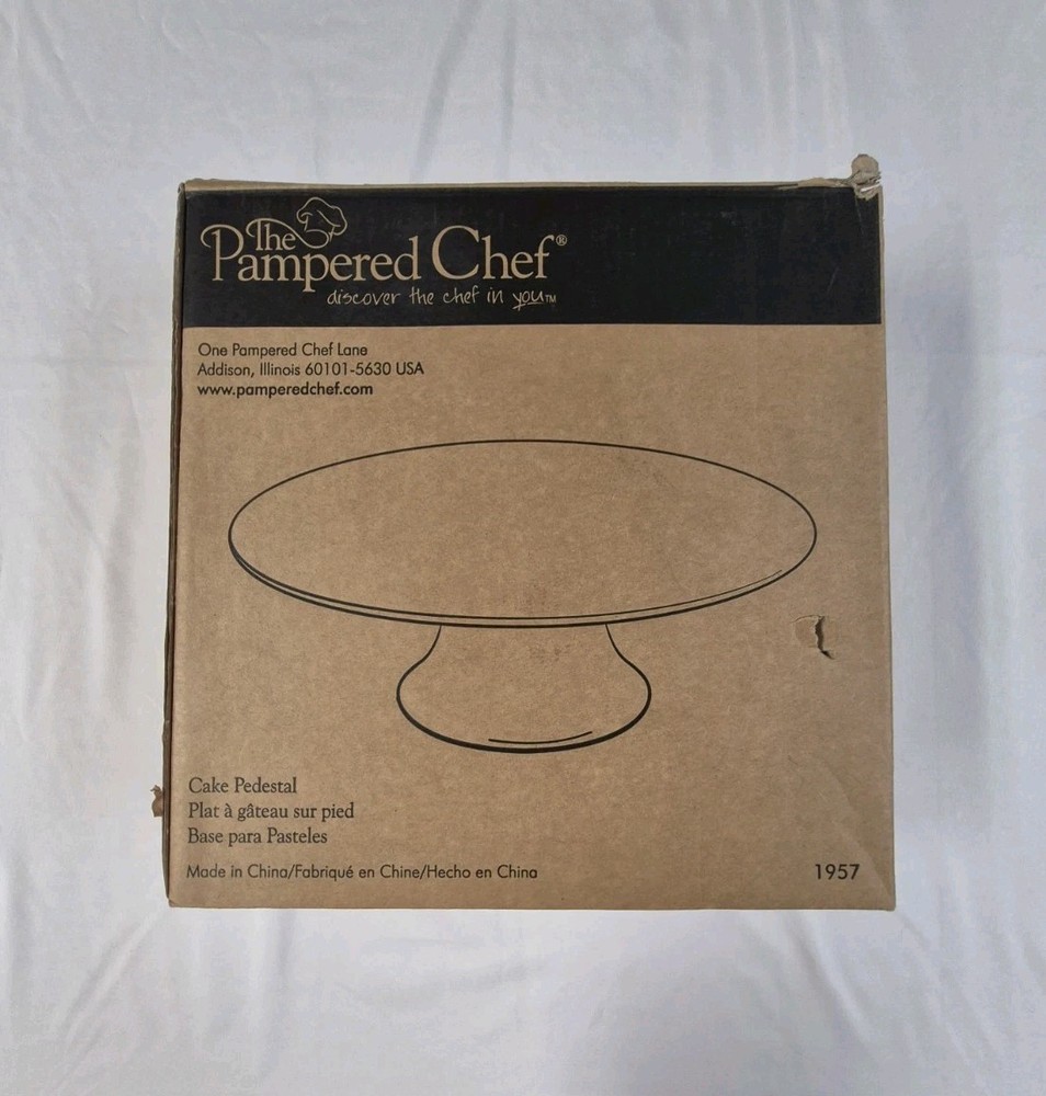 PAMPERED CHEF CAKE PEDESTAL - #1957 NOB