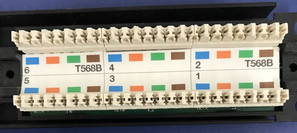 AMP NETCONNECT CAT 5E SYSTEM 406330-1 PATCH PANEL 24 PORT