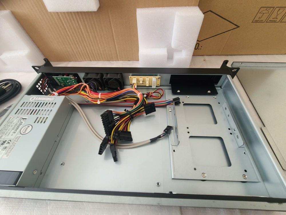 Compact 1U Rackmount Mini-ITX Server Chassis Black with 220W PSU Kit