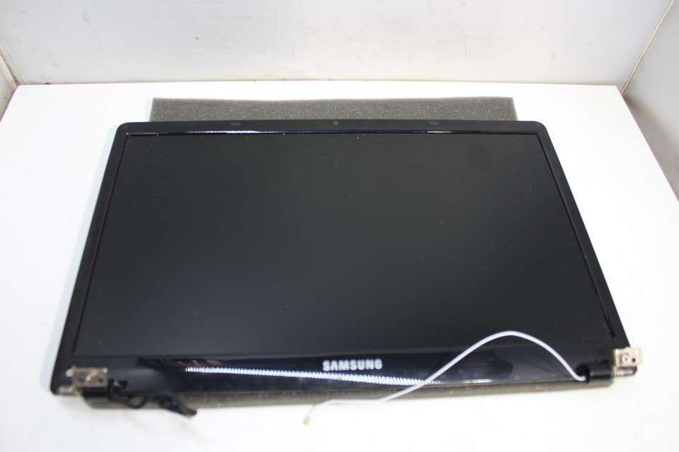 Samsung Laptop Model BA75-03590J Complete Screen Assembly