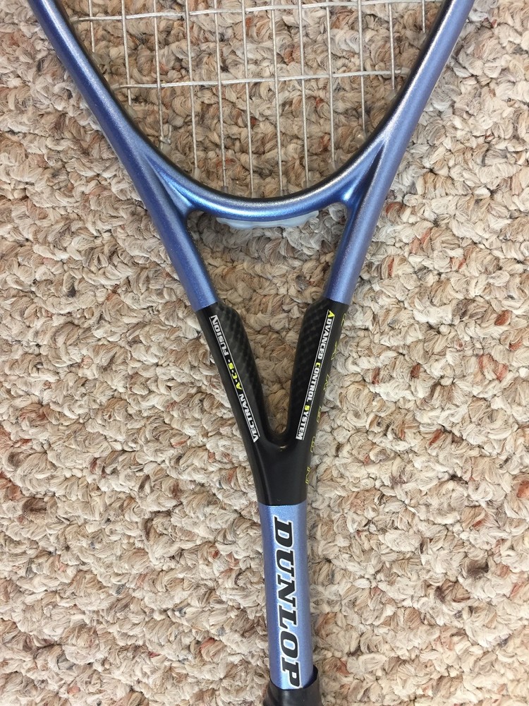 Dunlop Black Max Carbon 520 Squash Racket Oversize Head Advanced Control System