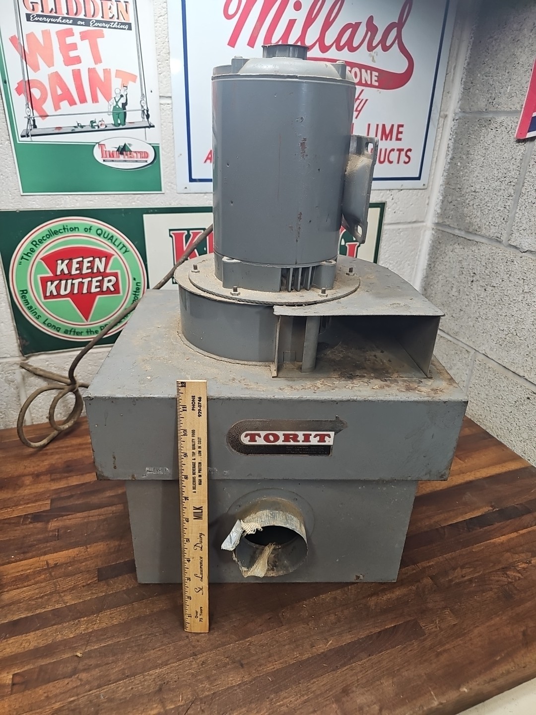 S16- Small shop vintage Torit Dust Collector Model M.C. 301