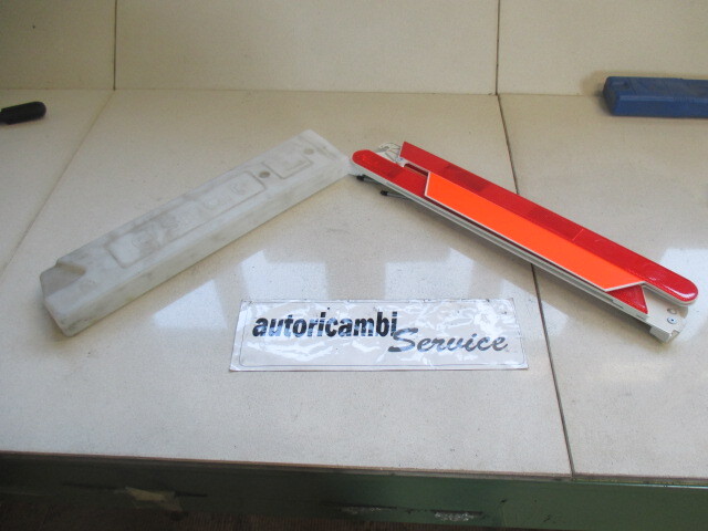 73143 REPLACEMENT SIGNALING TRIANGLE