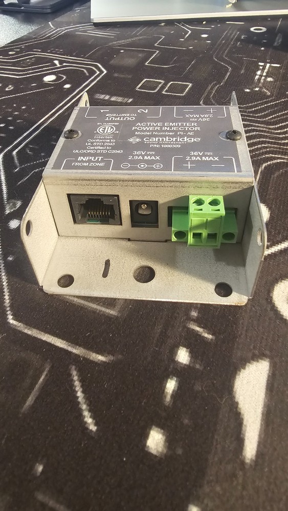 Cambridge Active Emitter Power Injector Model PI-AE