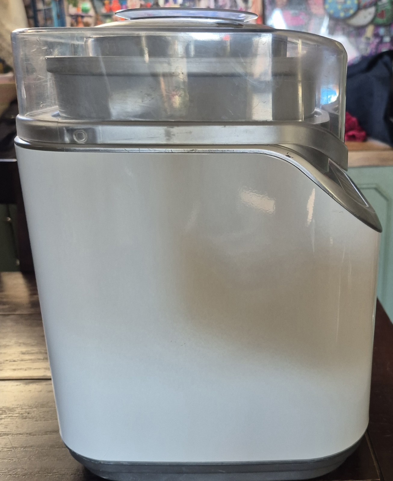 Cuisinart ICE-60w Silver White Gelateria Gourmet Electric Ice Cream Maker