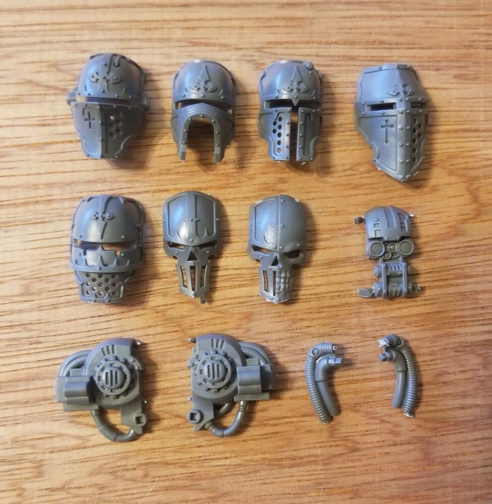 Warhammer 40k Imperial Knight Head Bits