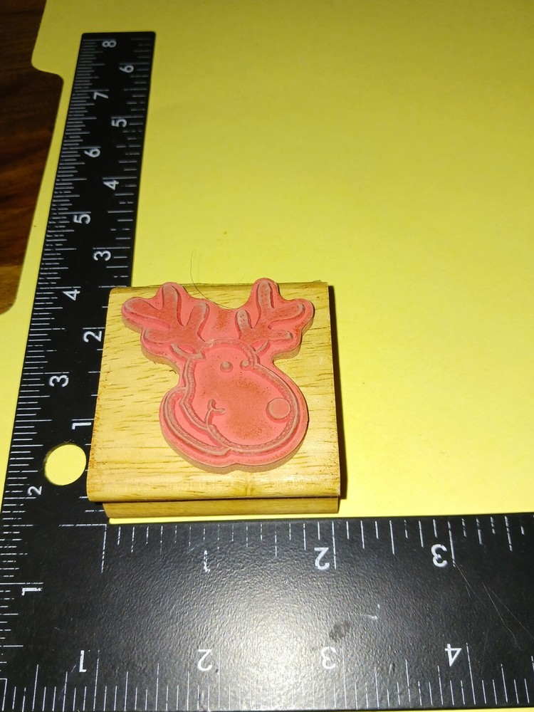 Adorable reindeer head, unknown maker, B112,used