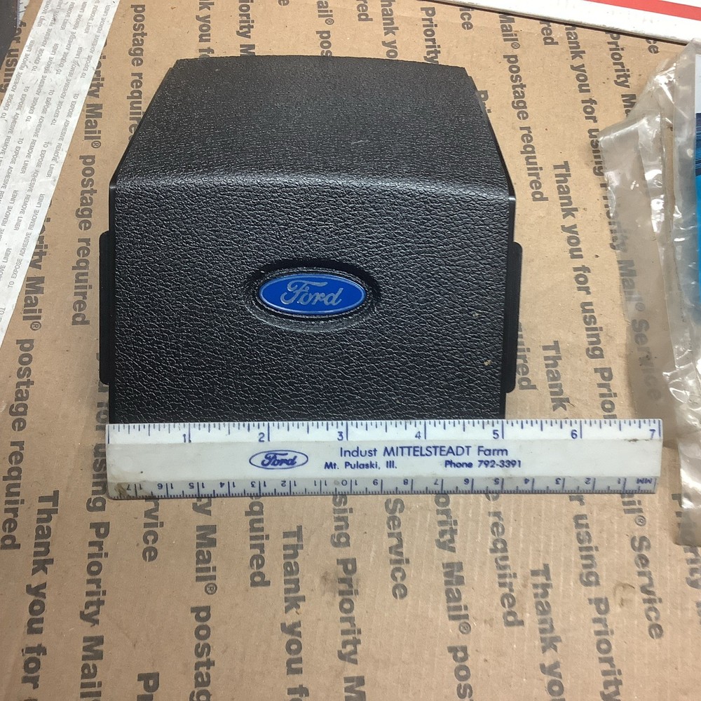 Nos Ford E6HZ-3649-A Emblem