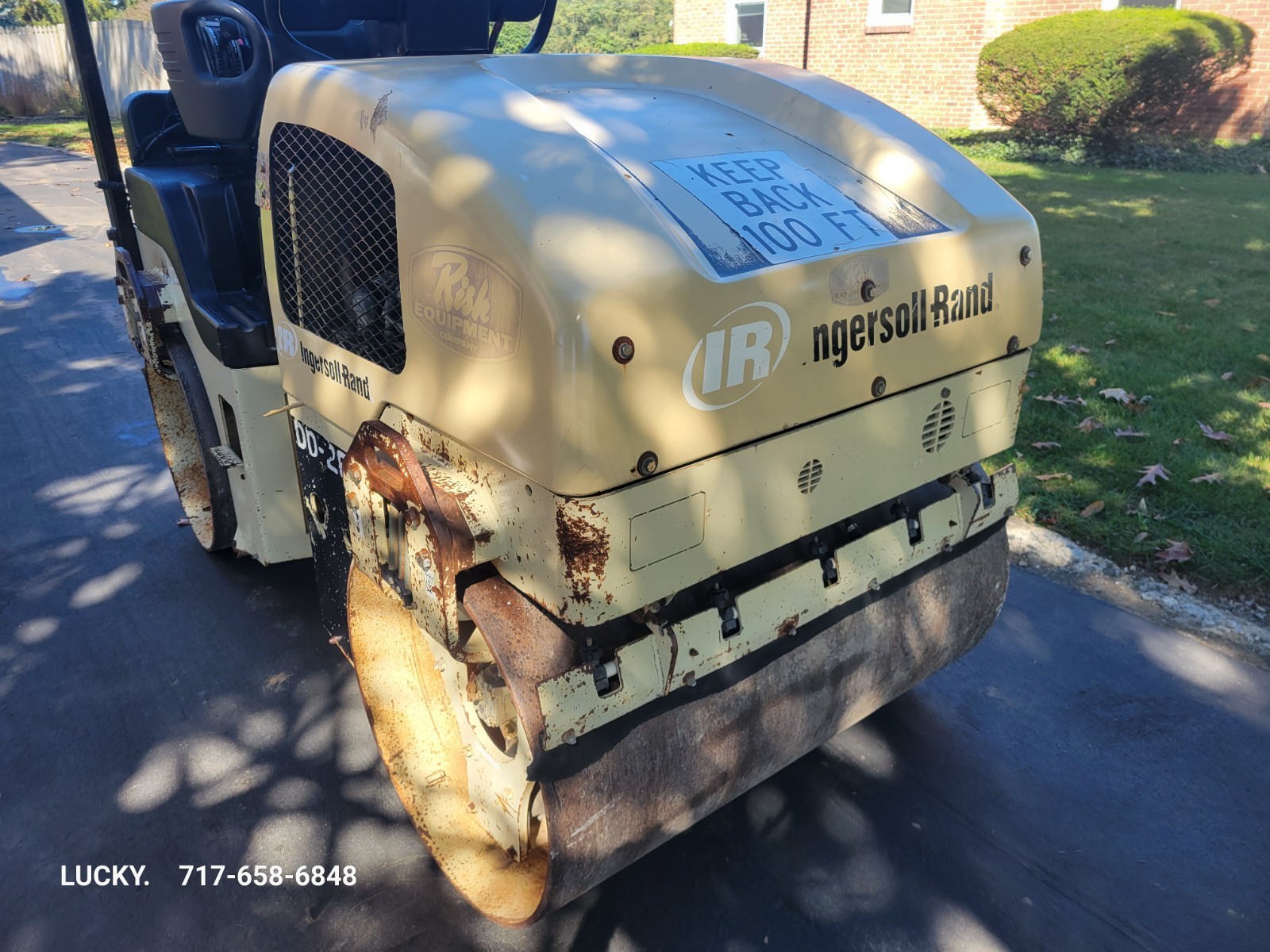 Ingersoll Rand DD28HF Asphalt Drum Roller Compactor Diesel