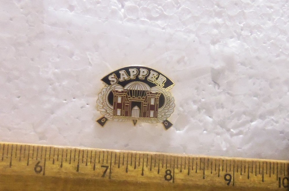 US Army - Engineers - Sapper Pin