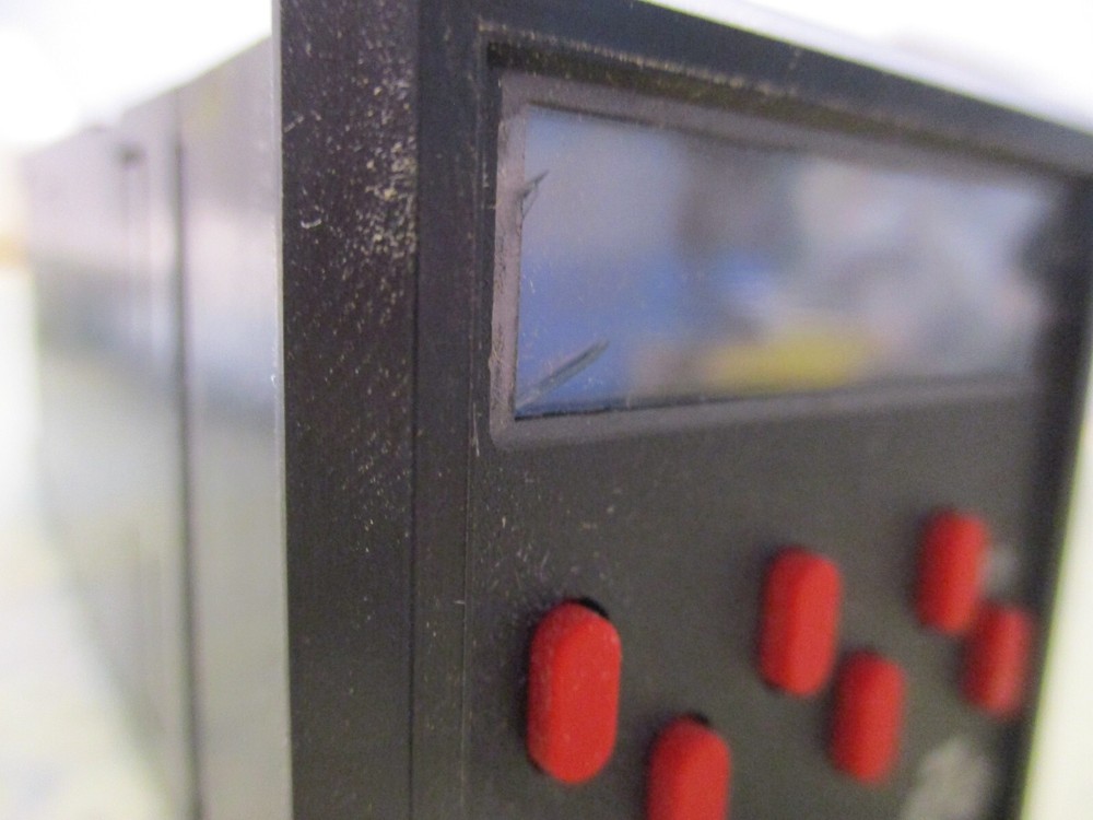 Red Lion Controls LNXCC000 Electronic Counter [2*C-27]