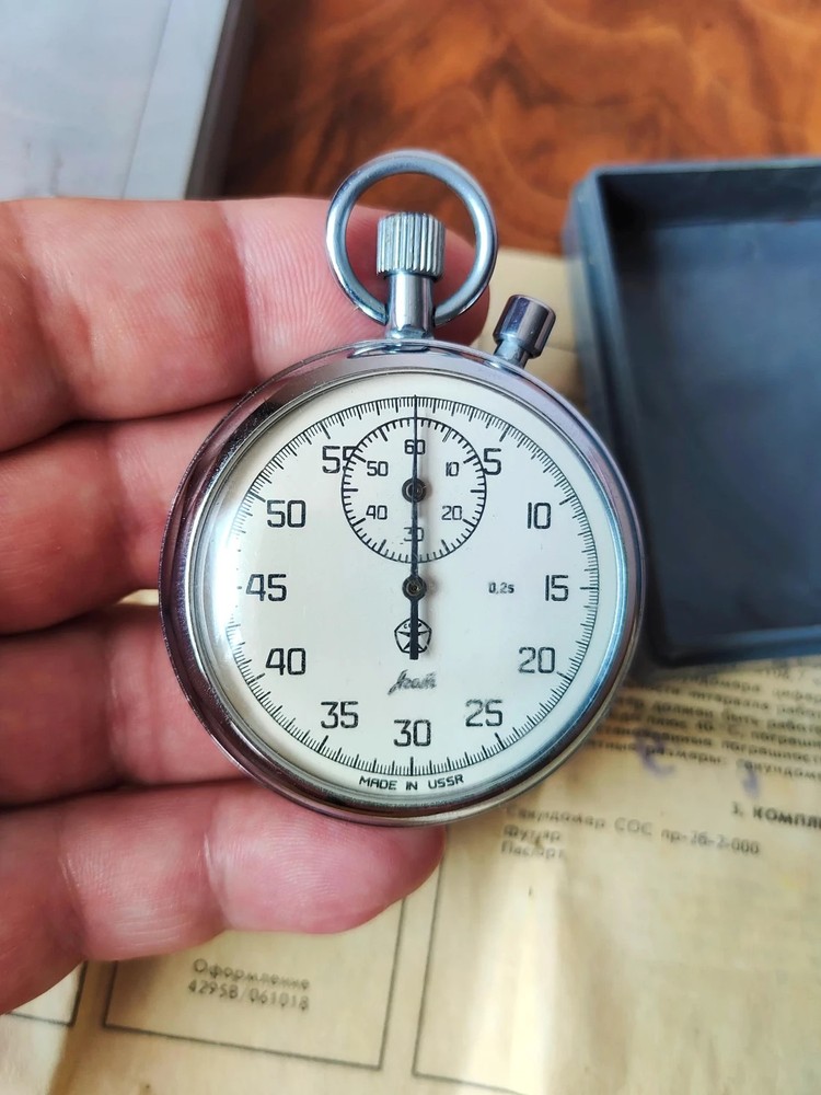 Vintage Soviet  Agat StopWatch USSR Mechanical In Boxed
