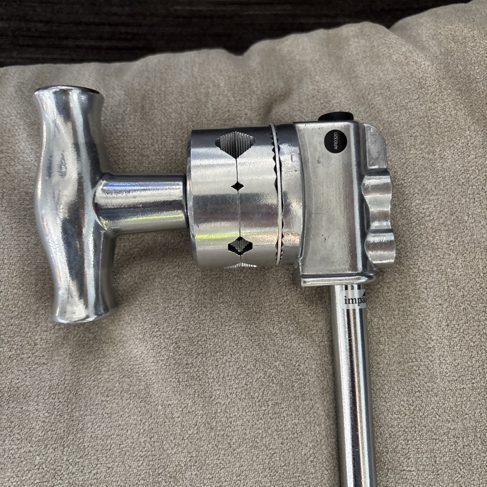 Impact KCP-240 40" Extension Grip Arm (Silver)