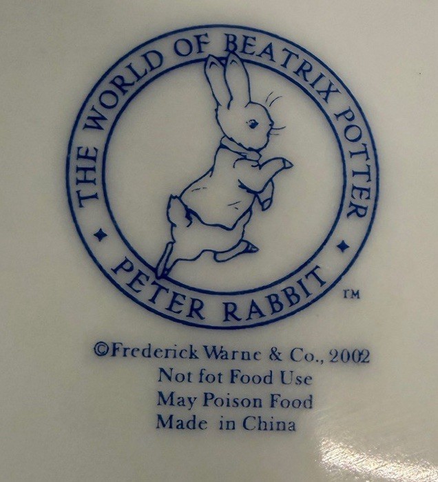 Vintage Peter Rabbit Beatrix Potter Mini Tea Set