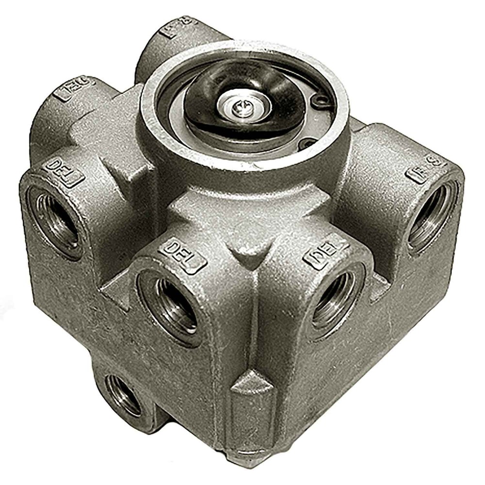 RELAY VALVE