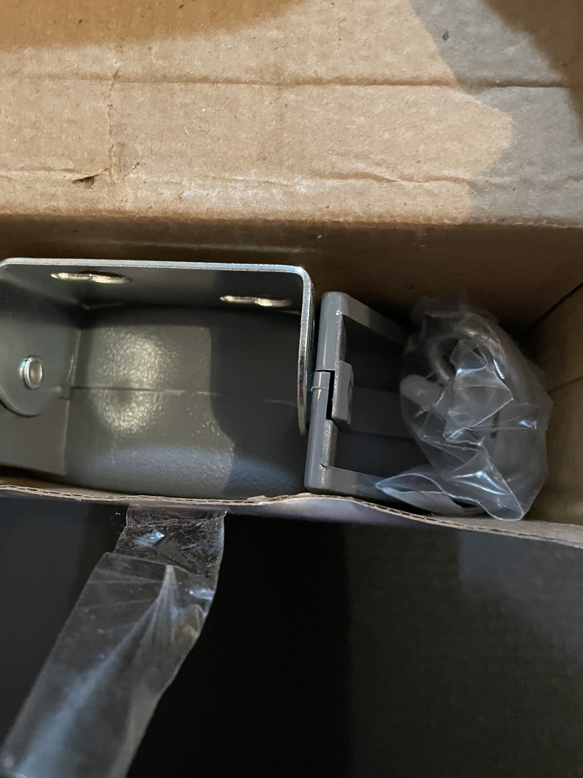 Outdoor Retractable Clothesline Heavy Duty 40 Feet Dirt Resistant New Box