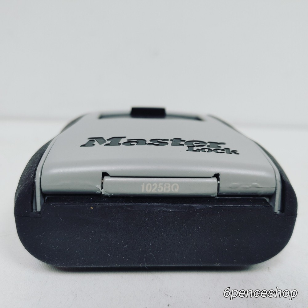 OB-Master Lock 5400D Portable Combination Lock Box Black