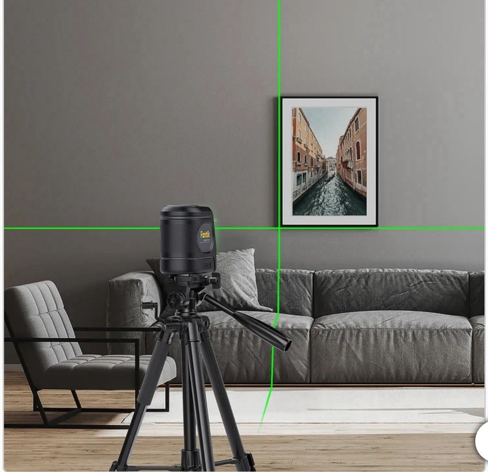 Fanttik D100 PRO Laser Level with Tripod
