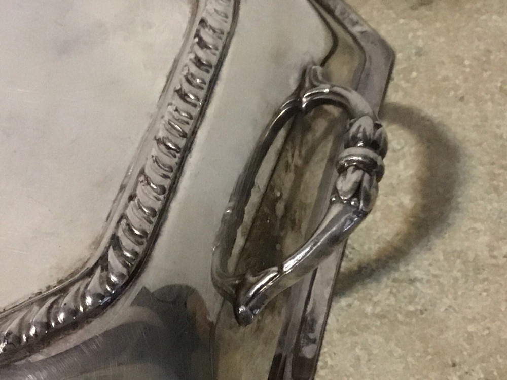 Vintage Sheffield Silver Co Silver Plate Covered Dish Server USA