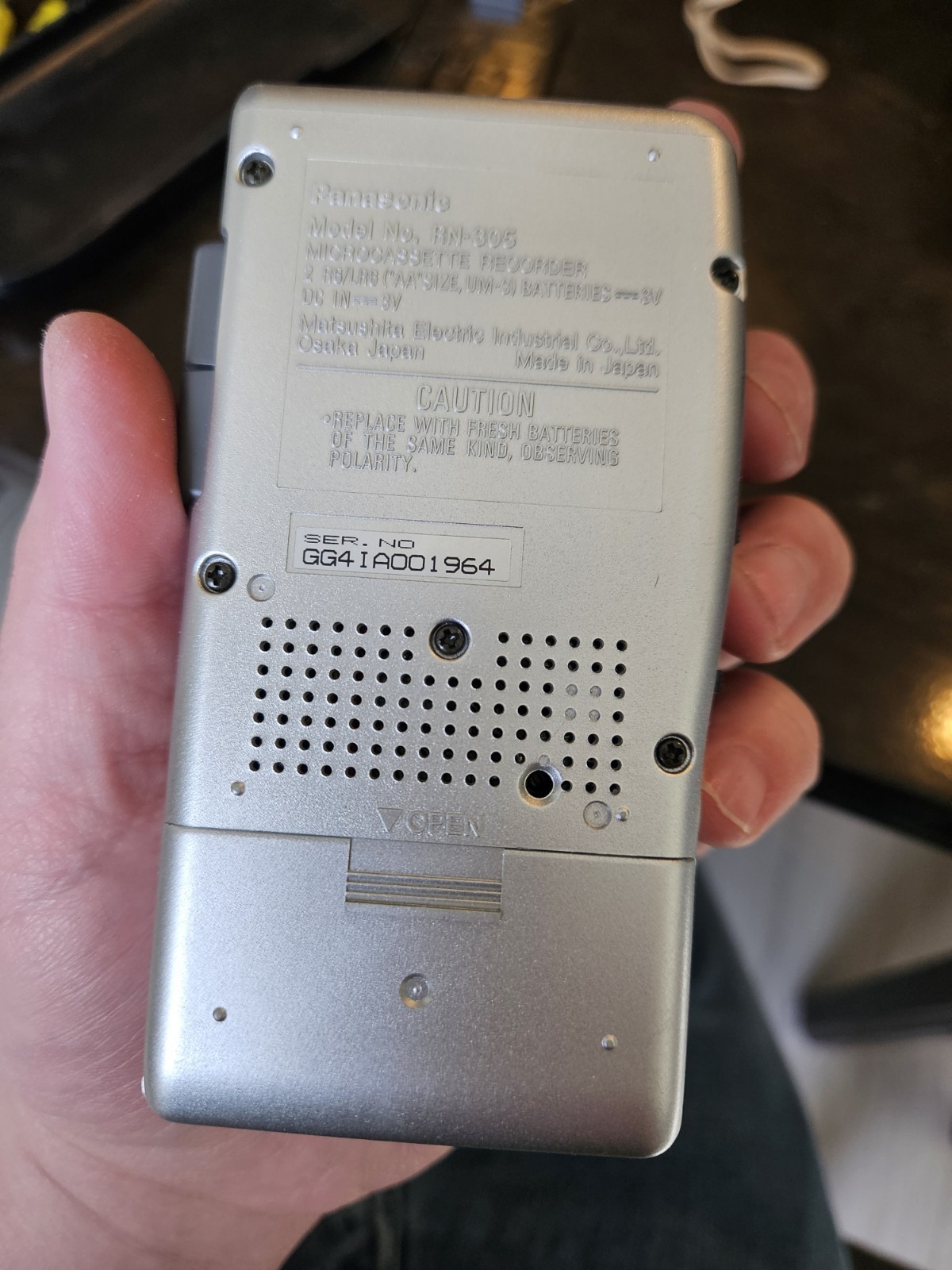 PANASONIC VAS RN-305 HANDHELD CASSETTE VOICE RECORDER. FULLY TESTED